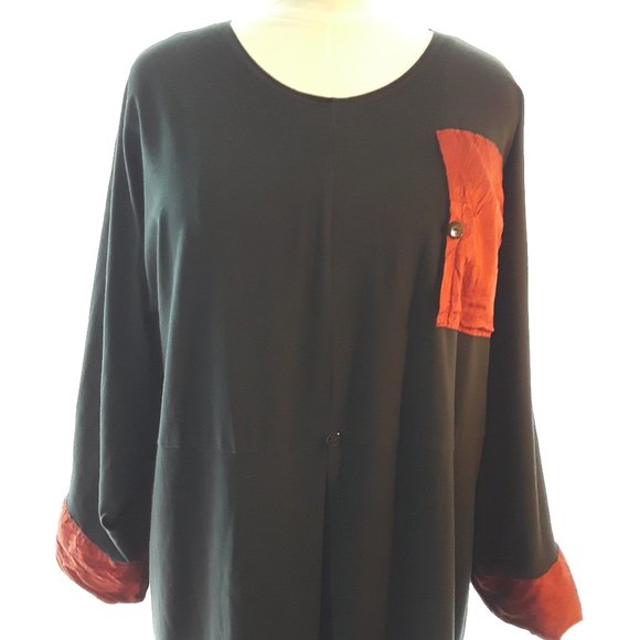 Noblu Black Artsy Dress - Picture 6 of 6